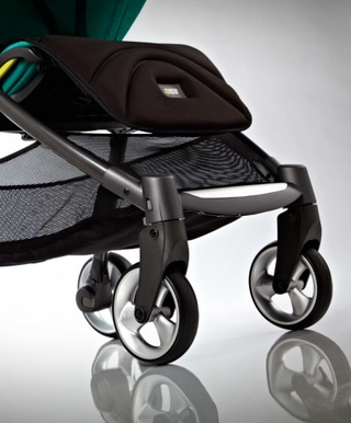 Illustration for article titled The Best Full-Size/Lightweight Stroller